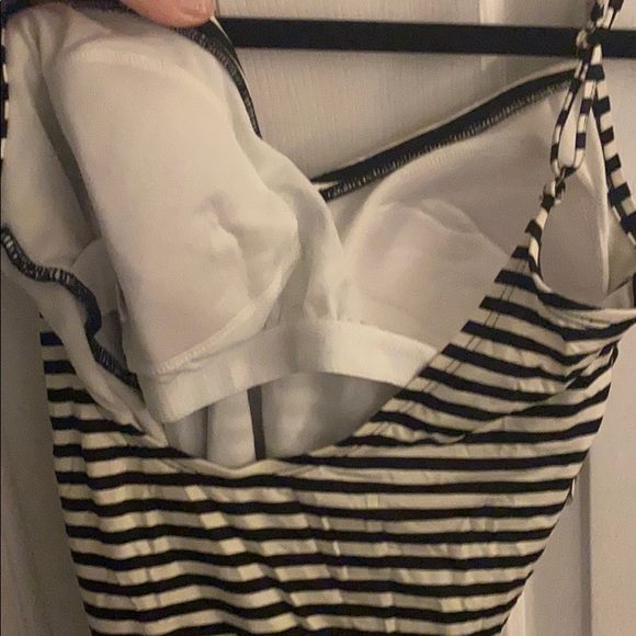 Black and white striped cross detail swimsuit - Picture 3 of 4